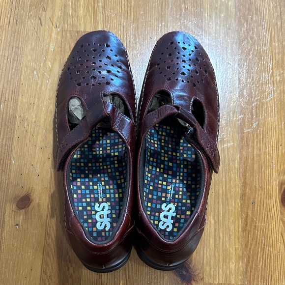 SAS Women's Brown Leather Flats Willow Slip On loafer walnut - Picture 10 of 11